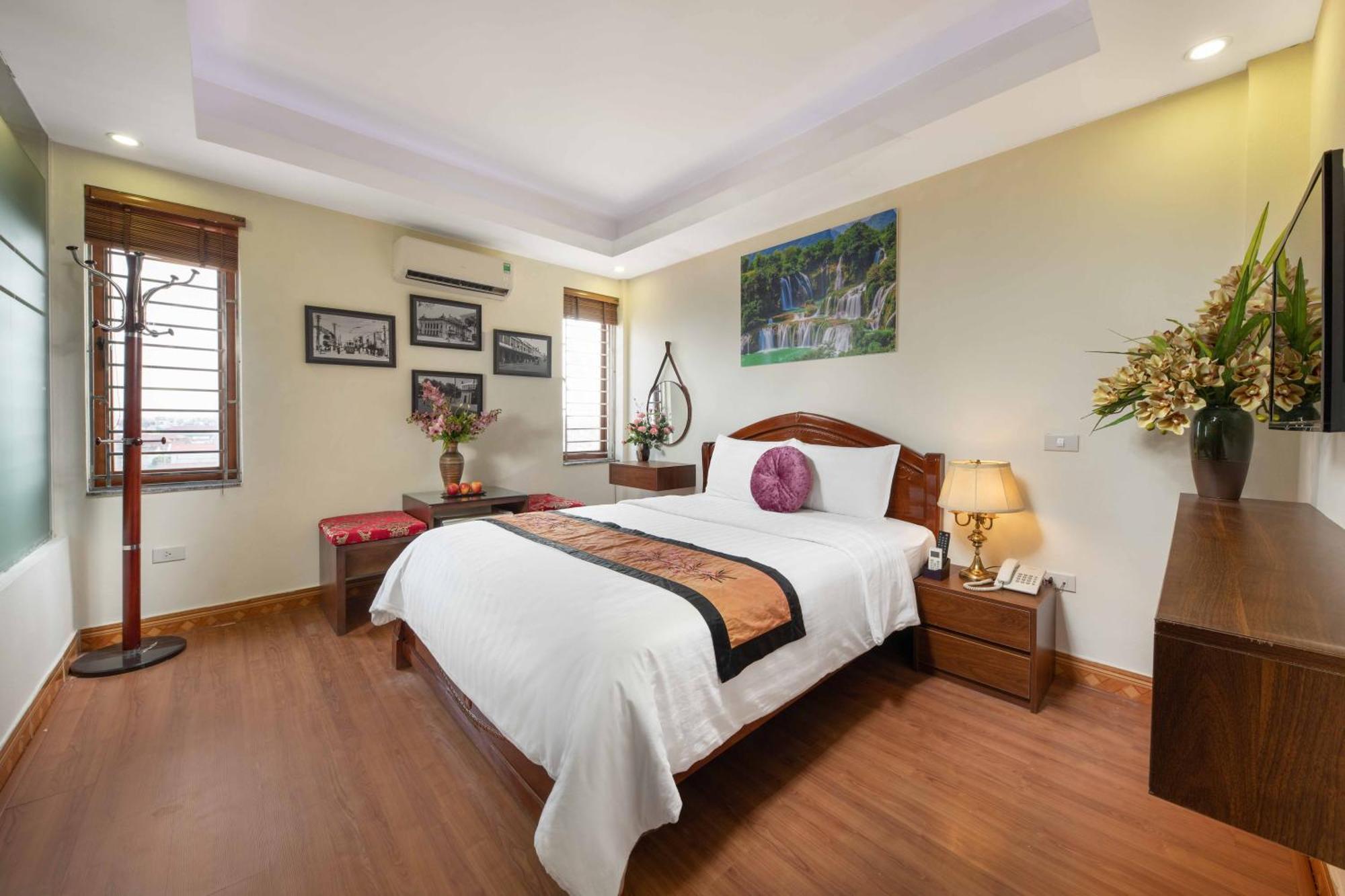 Viet Village Airport Hotel & Restaurants ハノイ市 エクステリア 写真