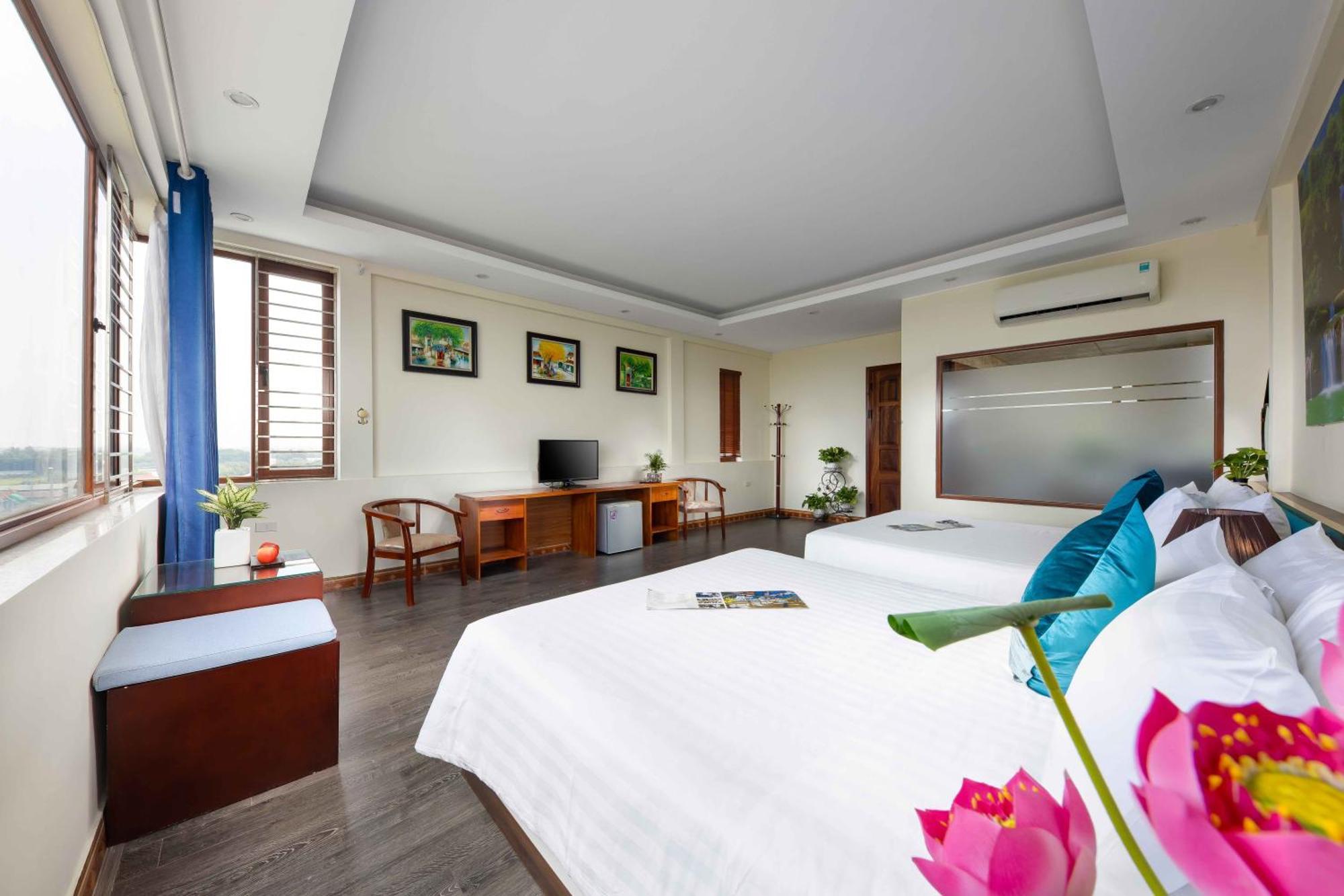 Viet Village Airport Hotel & Restaurants ハノイ市 エクステリア 写真