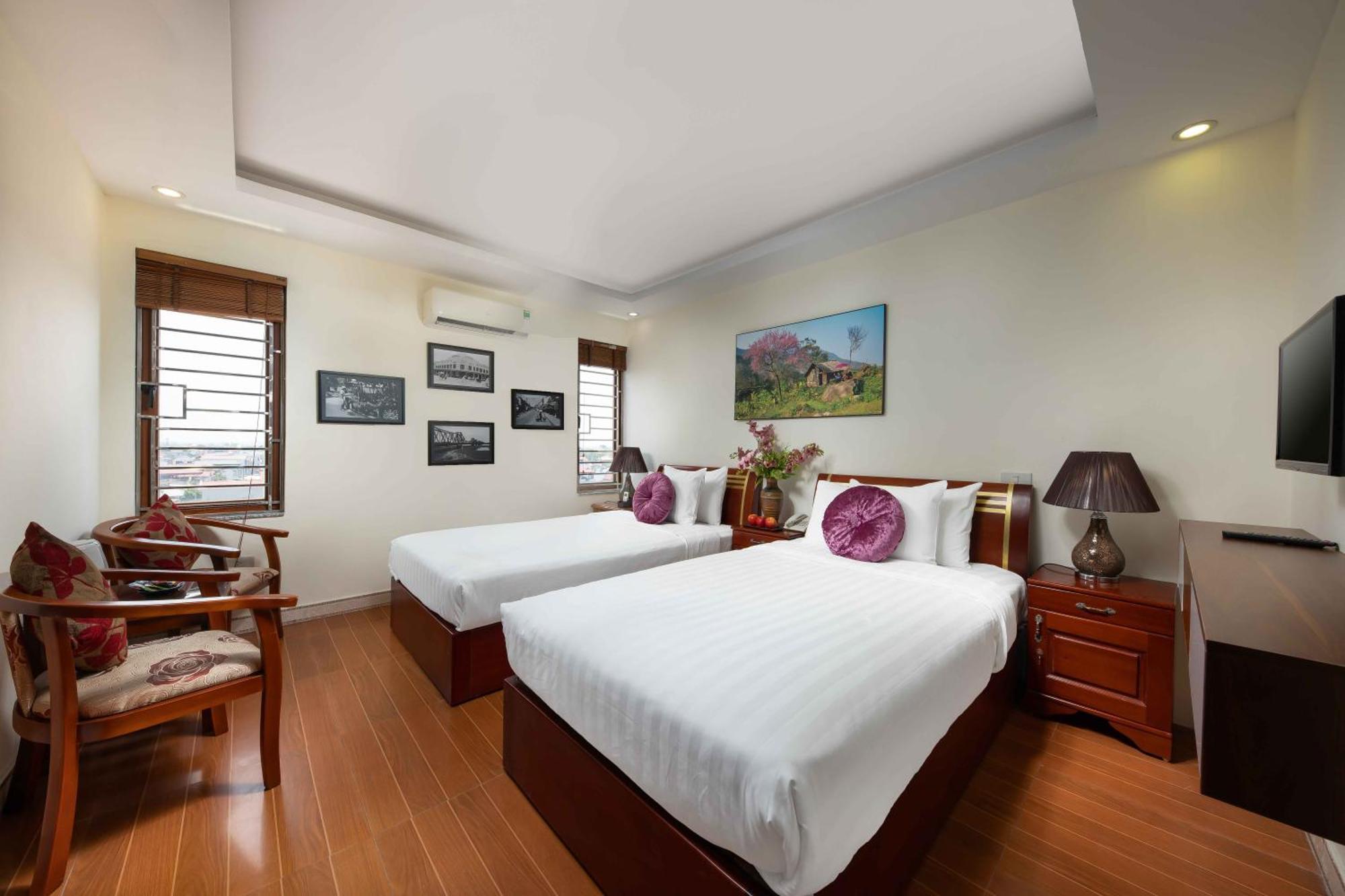 Viet Village Airport Hotel & Restaurants ハノイ市 エクステリア 写真