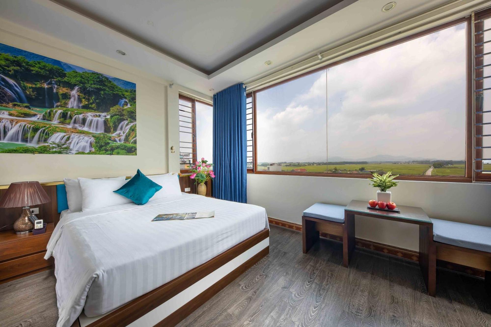 Viet Village Airport Hotel & Restaurants ハノイ市 エクステリア 写真